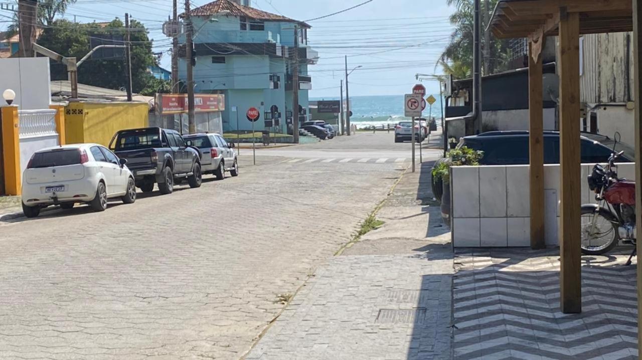 Bombas/ Bombinhas, A 50M Do Mar, Apartamento 2 Quartos, Com Churrasqueira Na Sacada, Ar E Wi-Fi ภายนอก รูปภาพ
