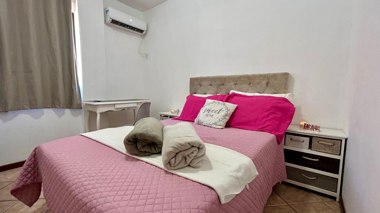 Bombas/ Bombinhas, A 50M Do Mar, Apartamento 2 Quartos, Com Churrasqueira Na Sacada, Ar E Wi-Fi ภายนอก รูปภาพ
